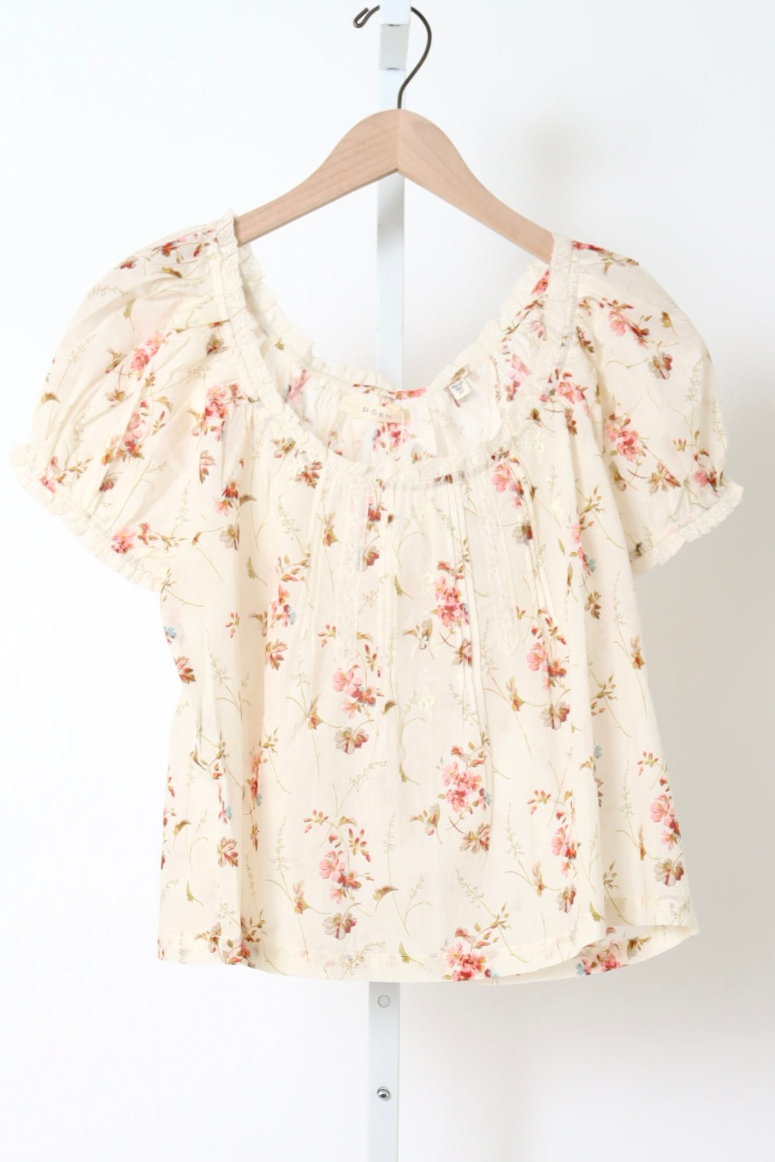 Frederica Top - Blanc Prairie Rose (By Phone Order Only)